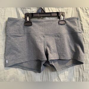 NOBULL Heather Gray Short size M